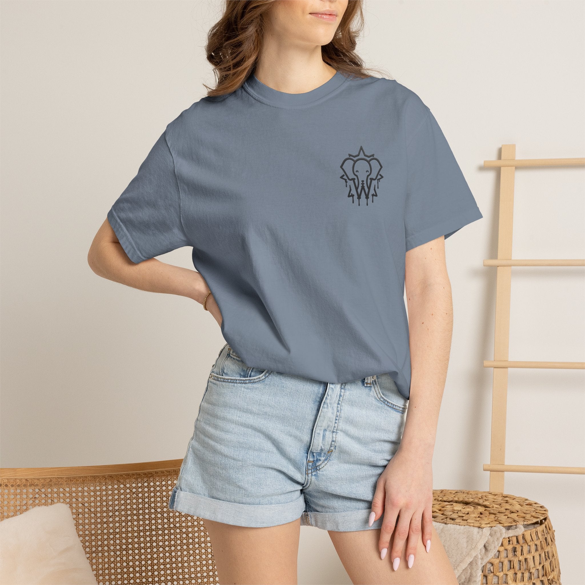 Wesalinki Elephant Logo T -Shirt